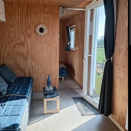 Campsite Insolite Au Coeur De L'auvergne
