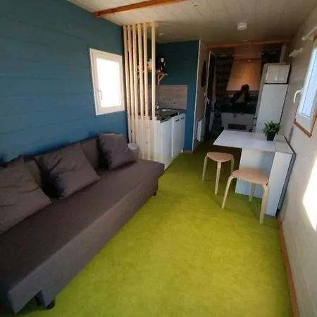 Campsite Insolite Au Coeur De L'auvergne Rochefort-Montagne